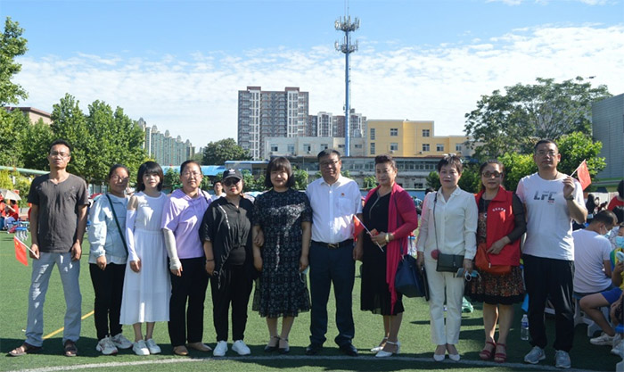 忆党史、抒党情、感党恩、担重担